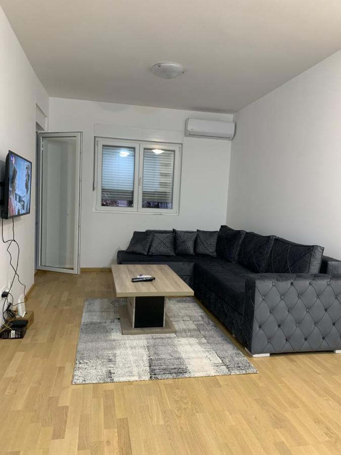 Apartment 45M2 Подгорица Экстерьер фото