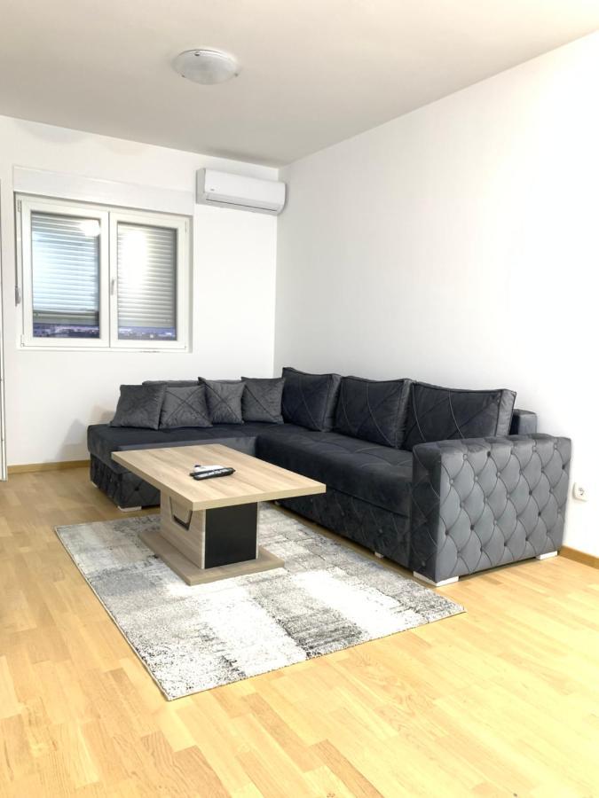 Apartment 45M2 Подгорица Экстерьер фото